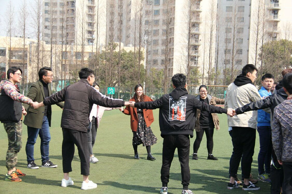 班级干部团队活动.jpg