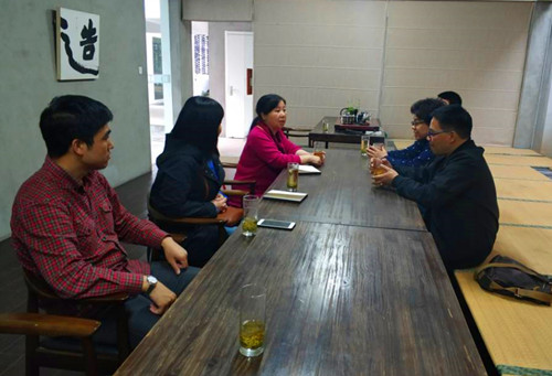 与企业进行沟通交流_副本.jpg