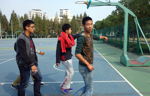 电子学生.jpg